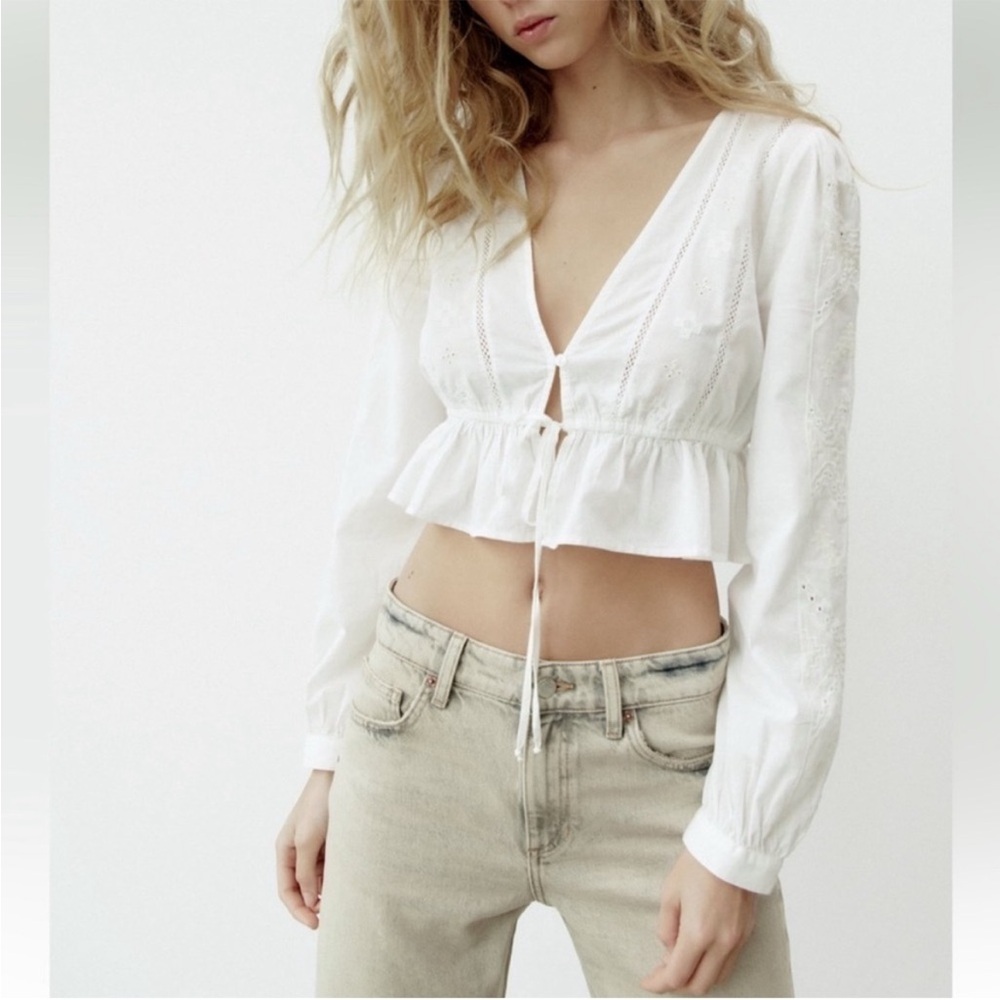 Zara Elegant White V-Neck Blouse